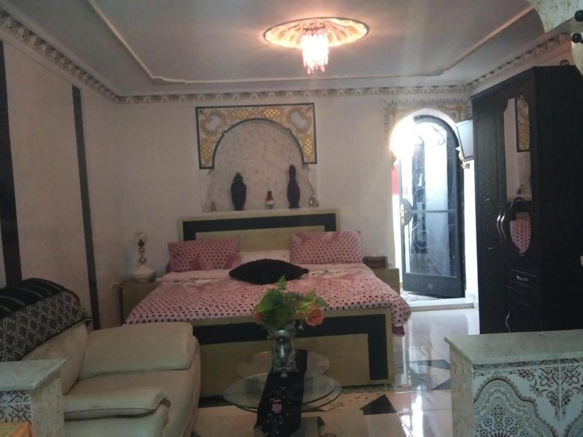 Hotel Marrakech Танжер Екстериор снимка